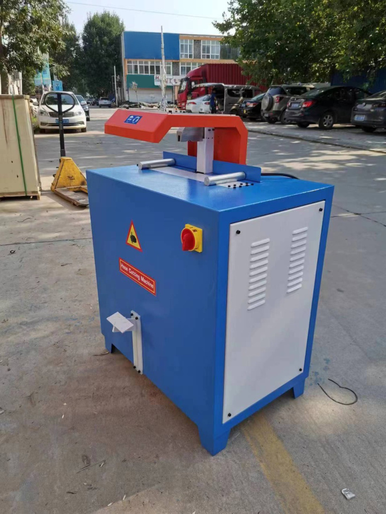 Отрезной станок для РВД QG-51A